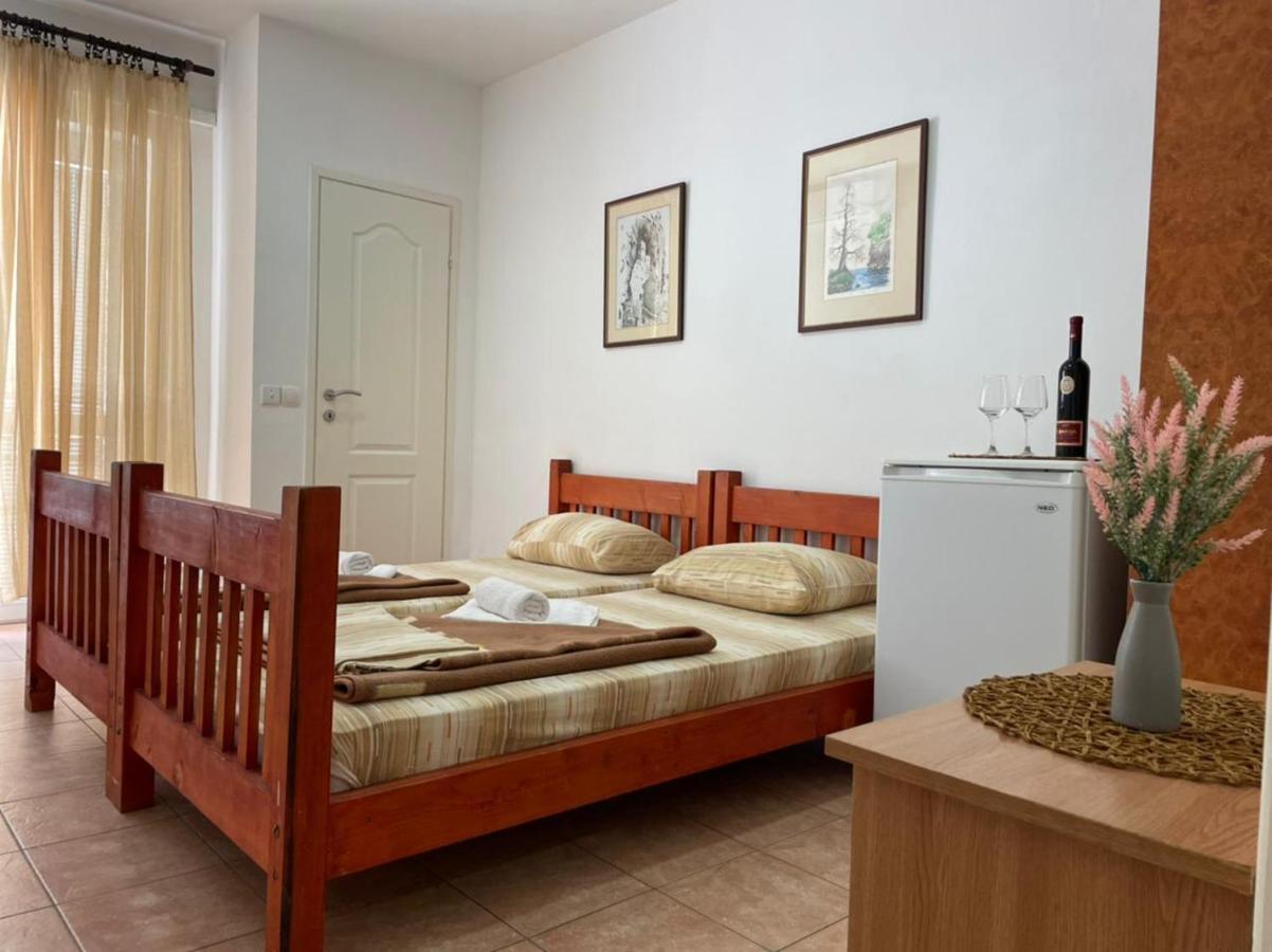 Jelic Apartmani Sutomore Buitenkant foto