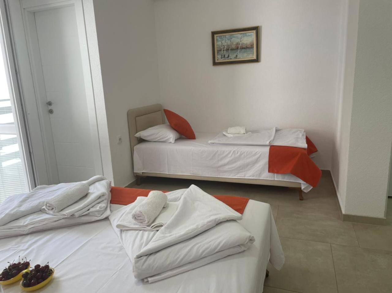Jelic Apartmani Sutomore Buitenkant foto